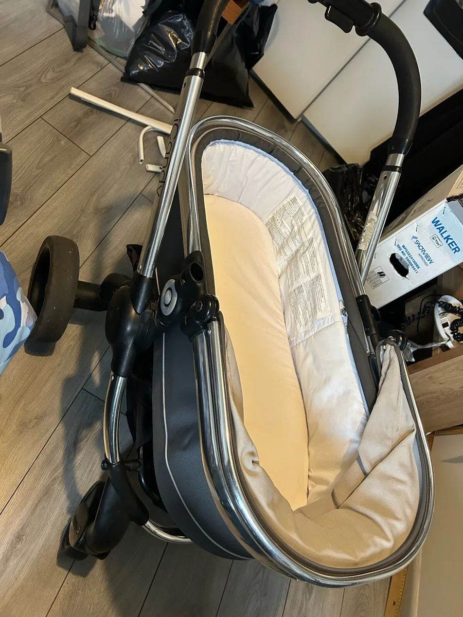 iCandy Bassinet Stroller (Like New) - Image 1