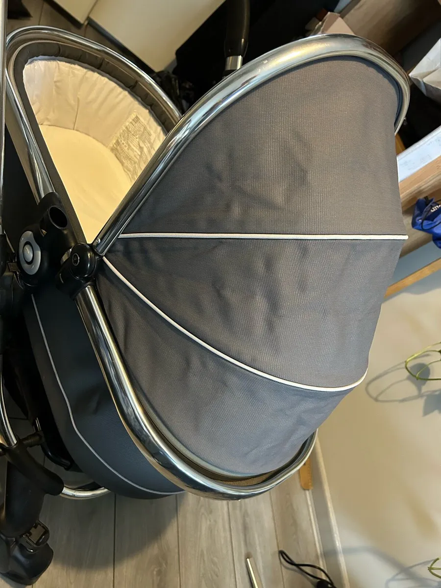 iCandy Bassinet Stroller (Like New) - Image 2