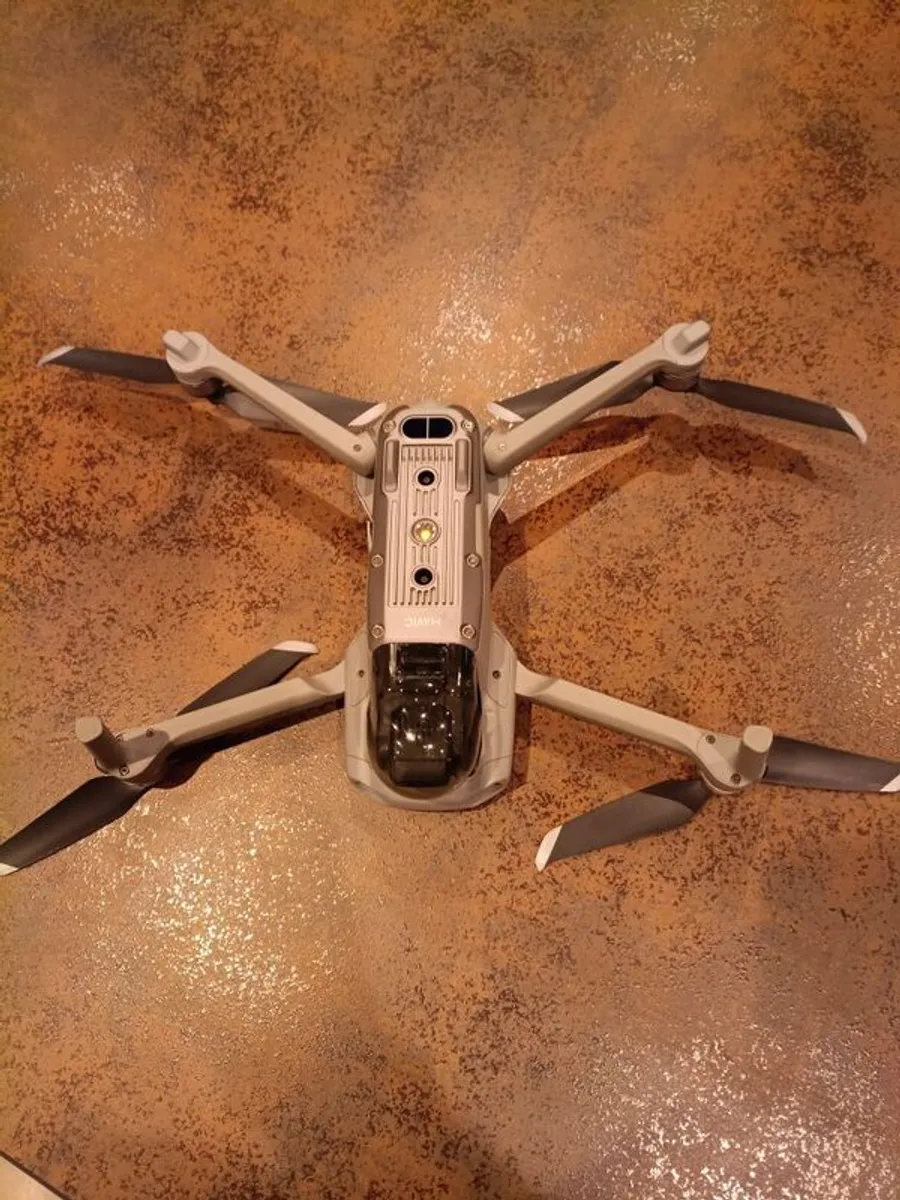 DJI Mavic Air 2 Fly More Combo - Image 3
