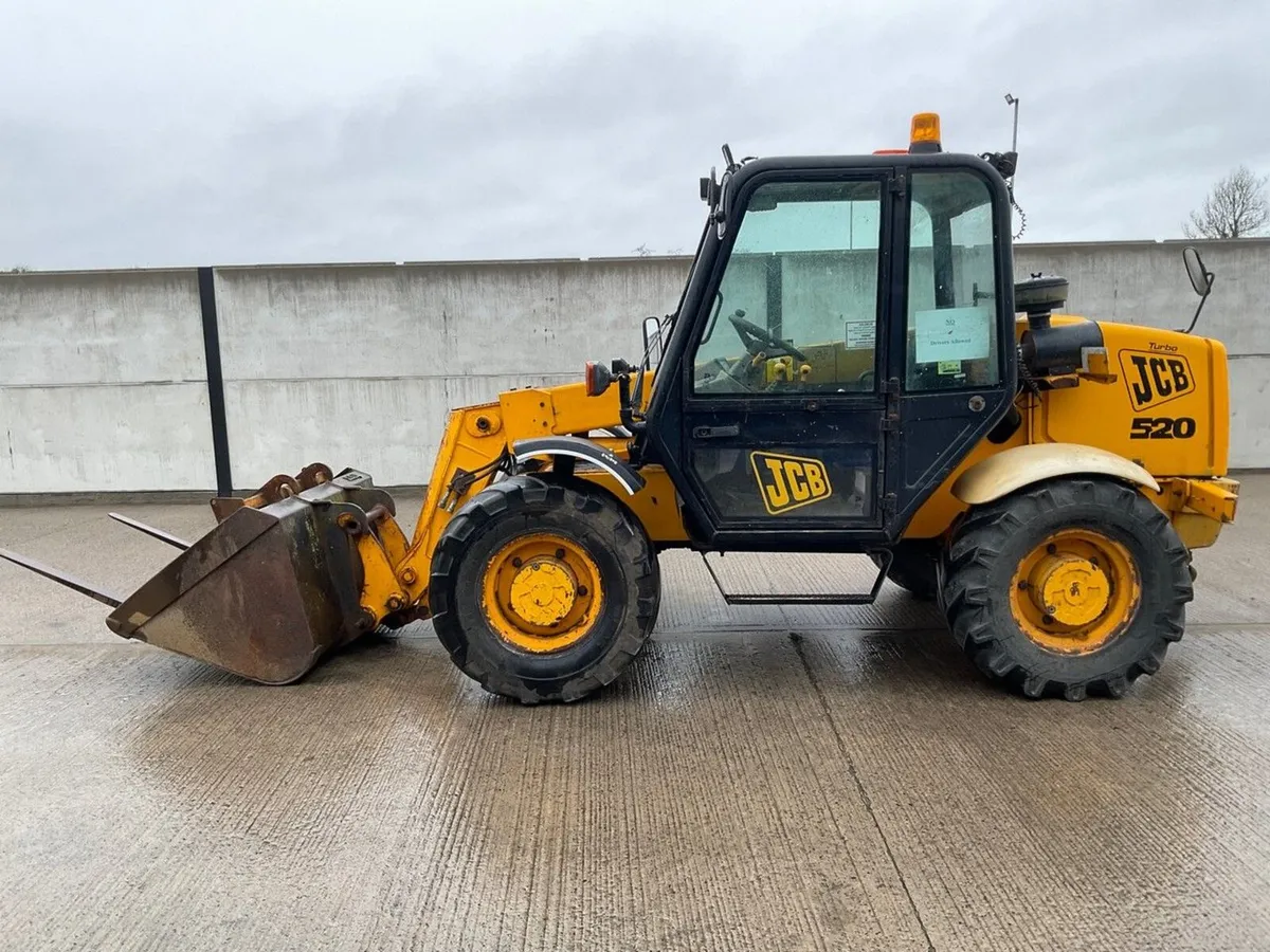 JCB 520-40 4m TELESCOPIC FORKLIFT - Image 4
