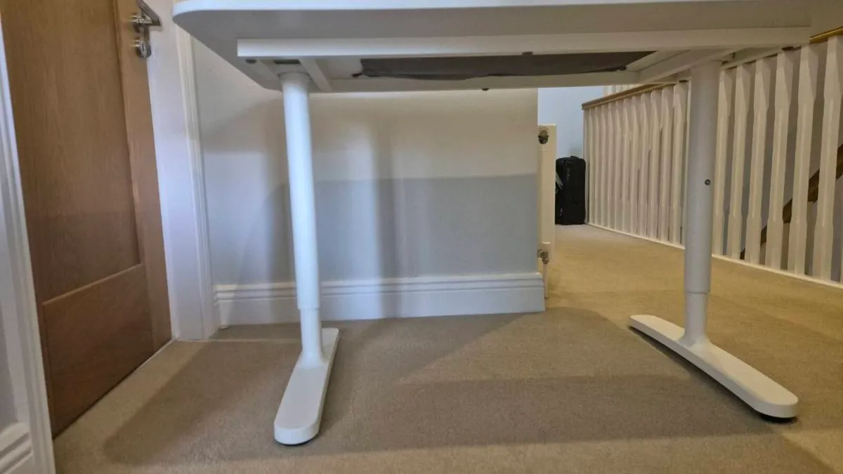White IKEA Desk - 120x80 & Adjustable Height - Image 3