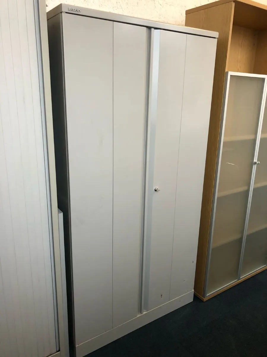 CLEARANCE AND USED STORAGE UNITS - FROM £40.00+VAT - Image 2