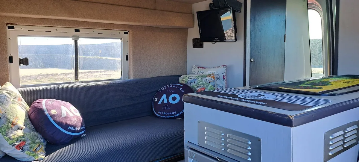 2004 Nissan Primastar Campervan - Image 2