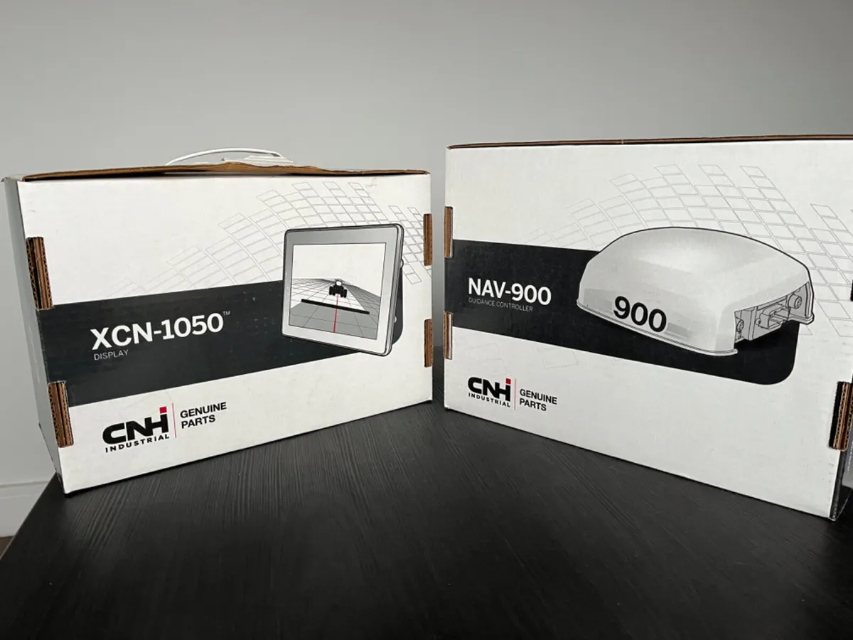 Trimble XCN 1050, Nav 900 and EZ Pilot Pro Kit - Image 1