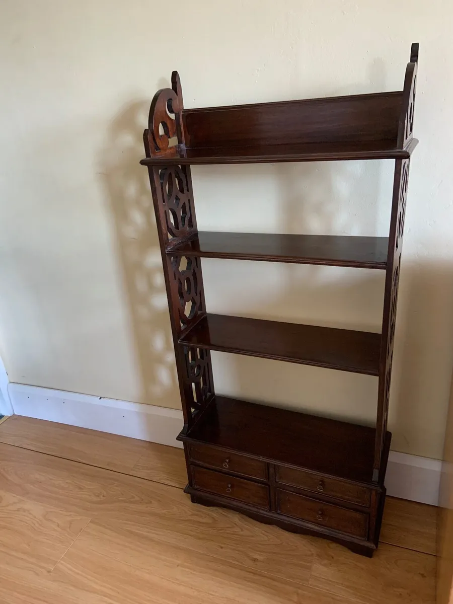 Whatnot shelving unit - Image 1