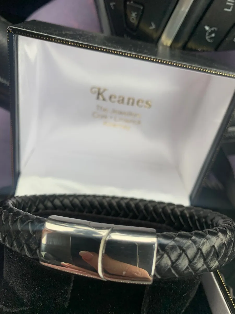 Gents bracelet - Image 1