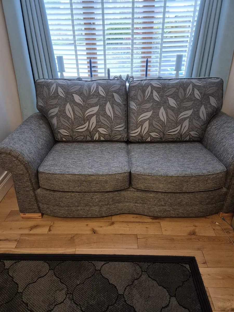 Sofas 2x3seater  for sale €750 ovno - Image 1