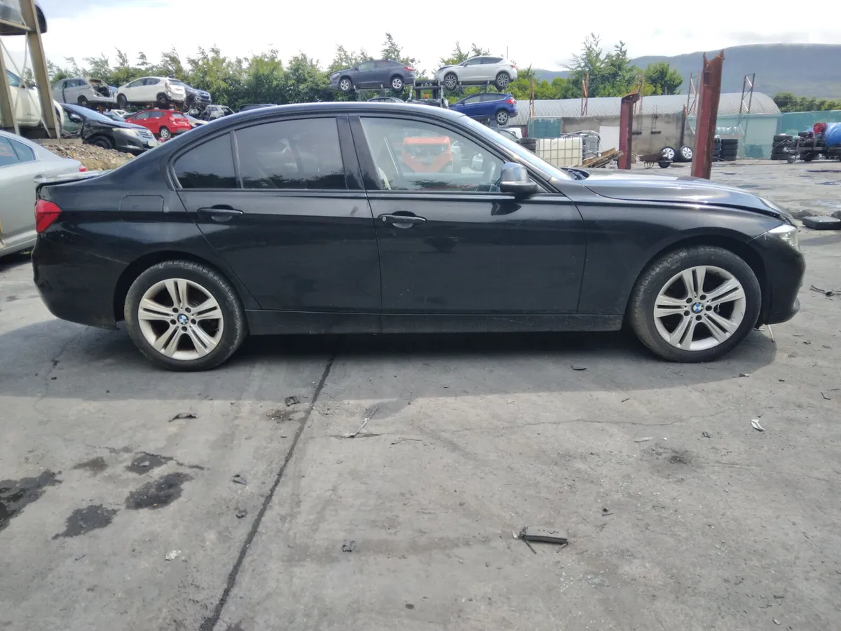 2016 BMW 3 SERIES For Breaking/Dismantling - Image 2
