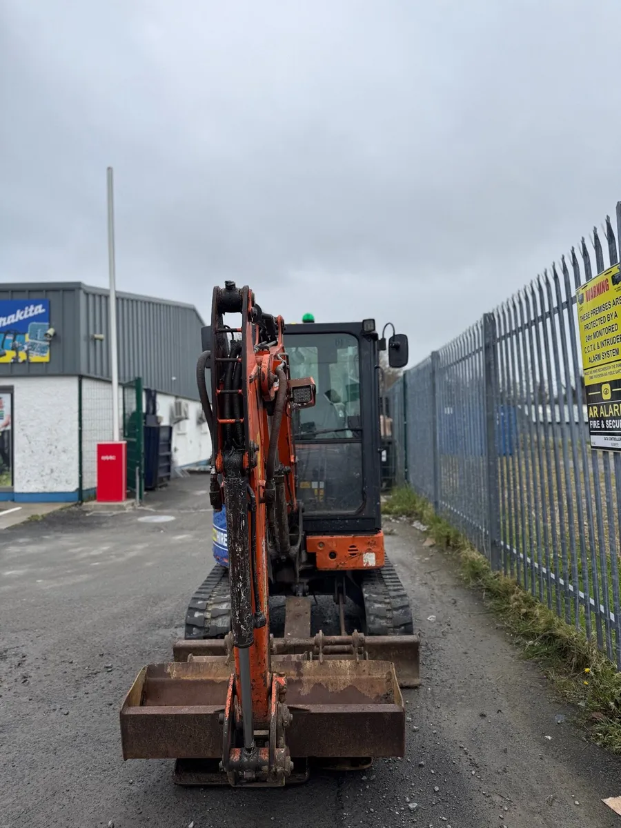 2017 Hitachi ZX26U Digger / Excavator - Image 3