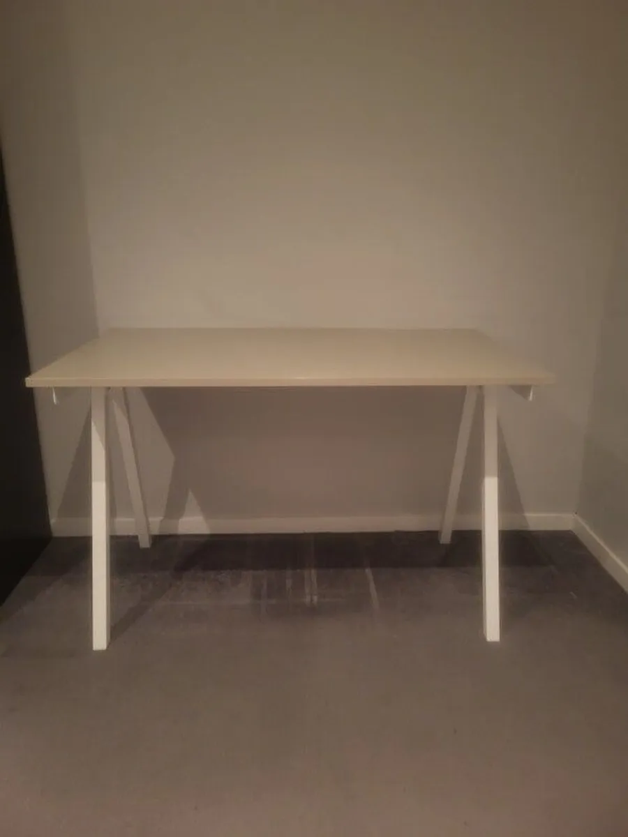 Office Desk - Image 1