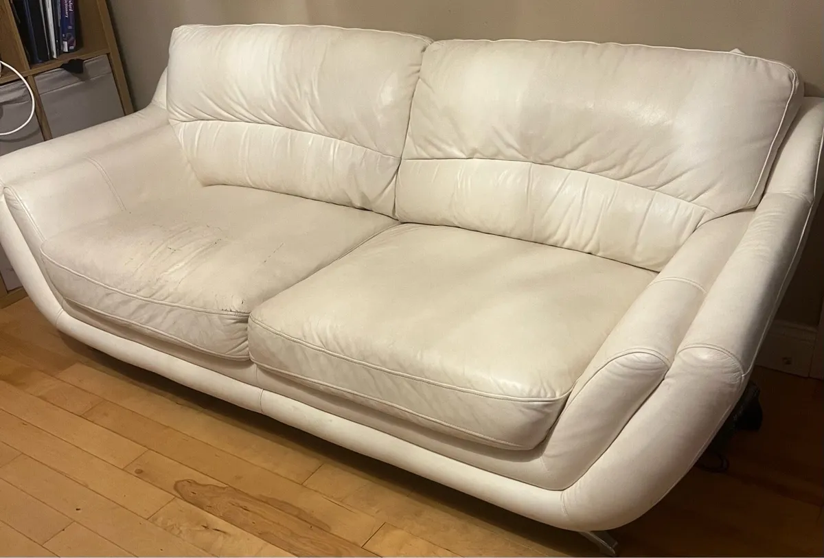 Sofa - free to collect - Image 2