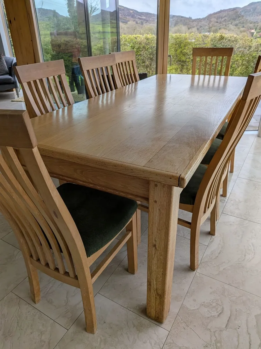 Solid Oak Dining table &  8 chairs - Image 1