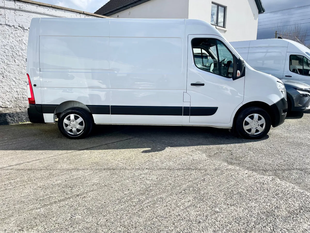 Nissan Interstar L2H2 2.3DCI 135BHP FWD MWB,2023 - Image 3