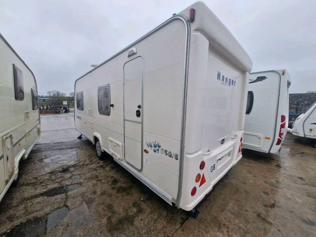 Bailey ranger 6 berth fixed bunkbeds - Image 2