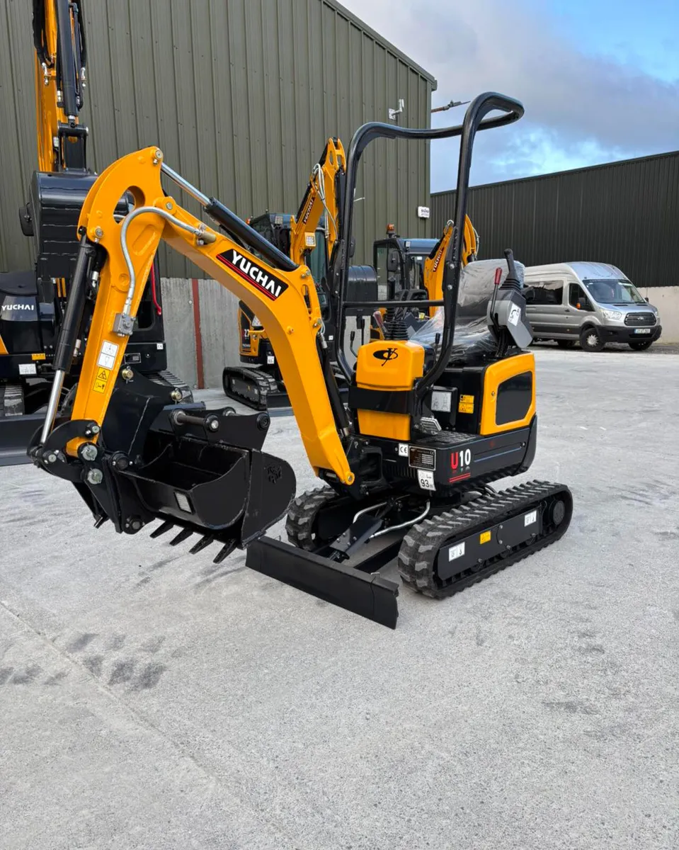 NEW Yuchai U10 Mini Excavator - Image 2