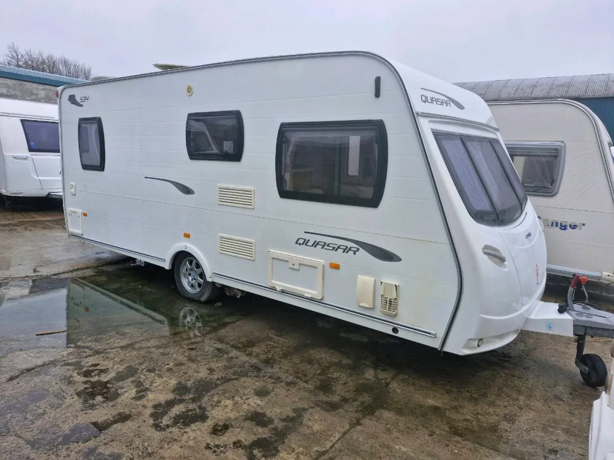 Lunar quasar fixed bed caravan - Image 2