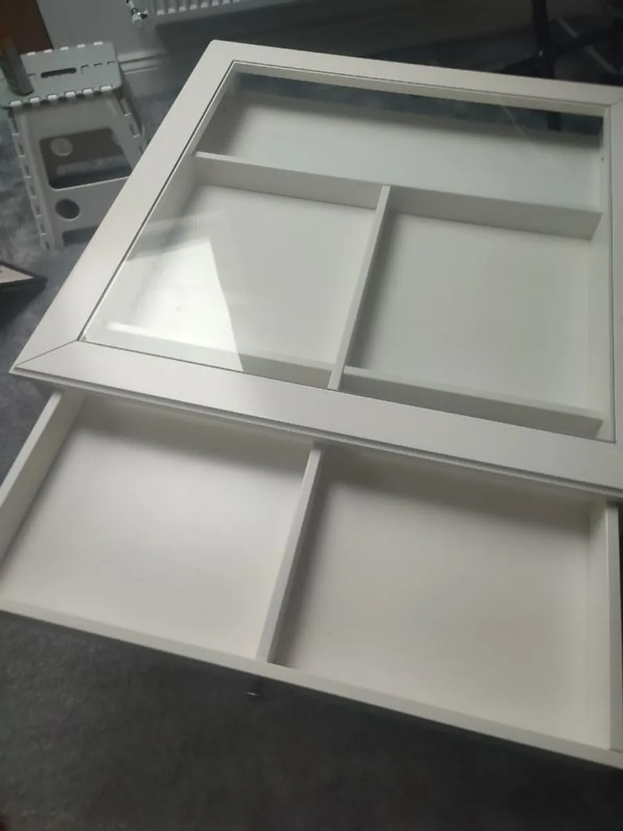 Coffee table - Image 3