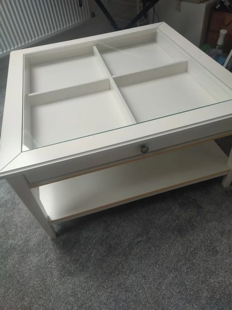 Coffee table - Image 1