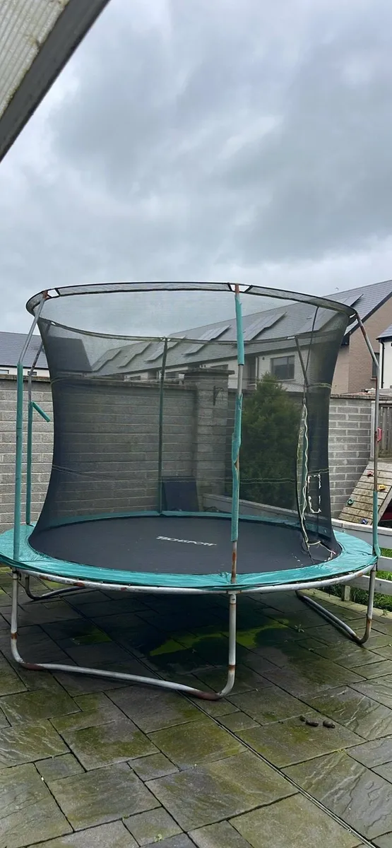 Trampoline - Image 1