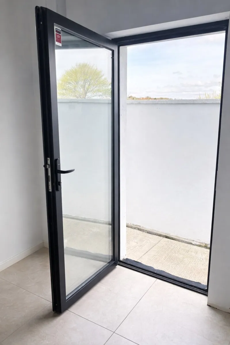 Modern glass Aluminum door - Image 2