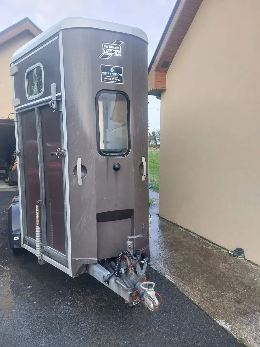 Horsebox - Image 1