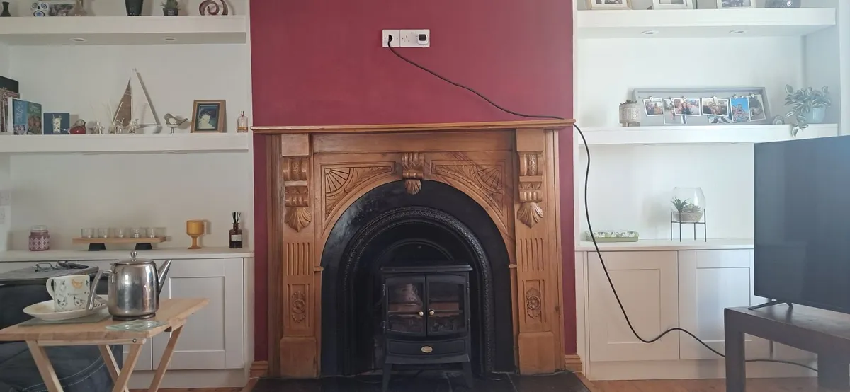 Fireplace and surround - Image 2