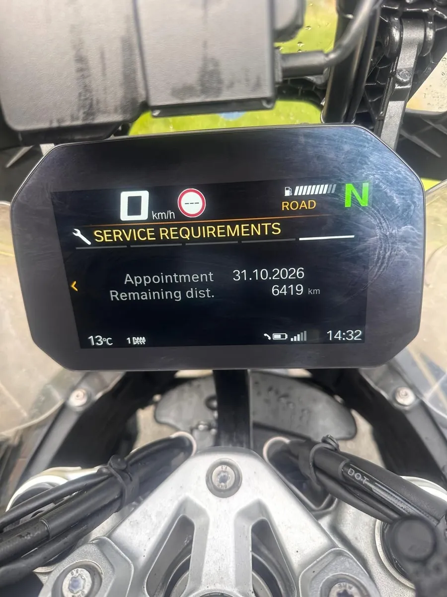 BMW R 1300 GS 2023 Triple Black (Loaded) - Image 3