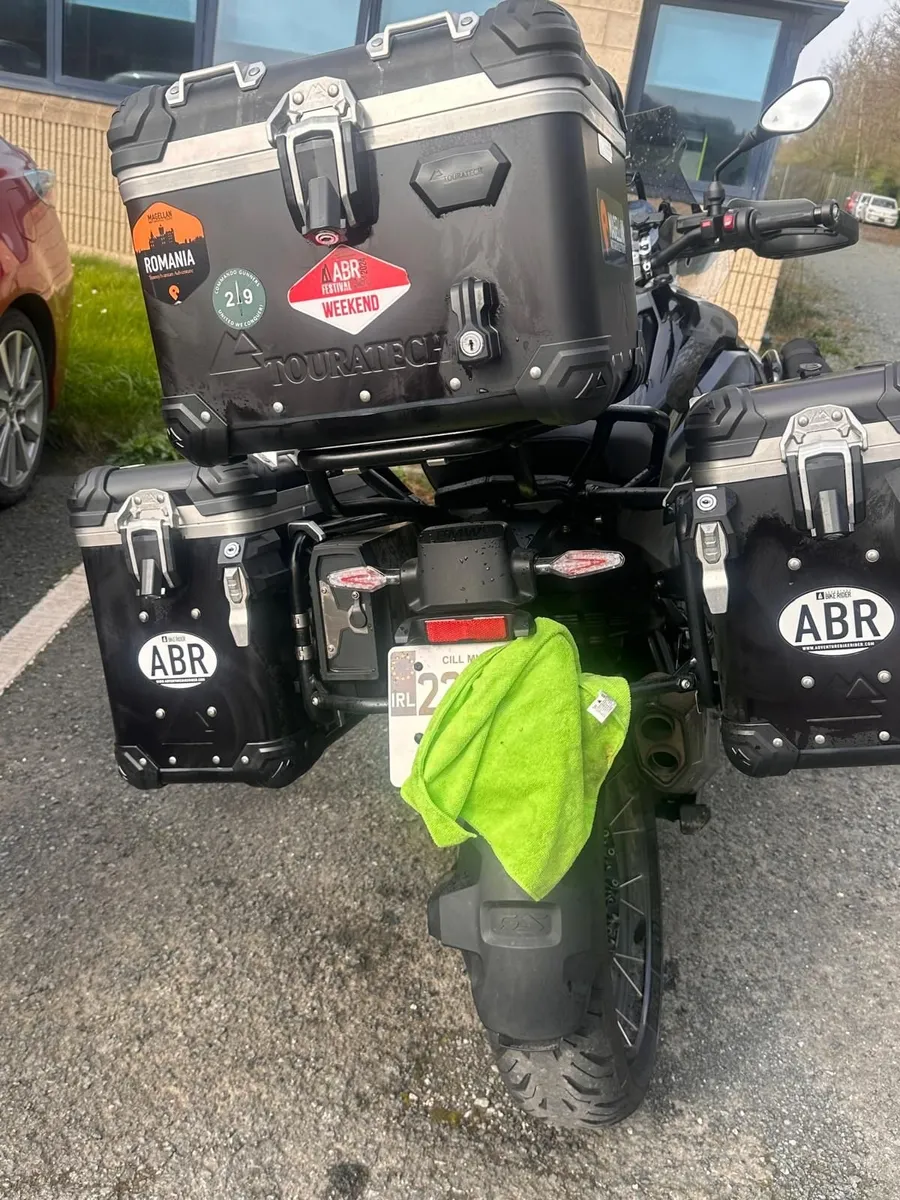 BMW R 1300 GS 2023 Triple Black (Loaded) - Image 2