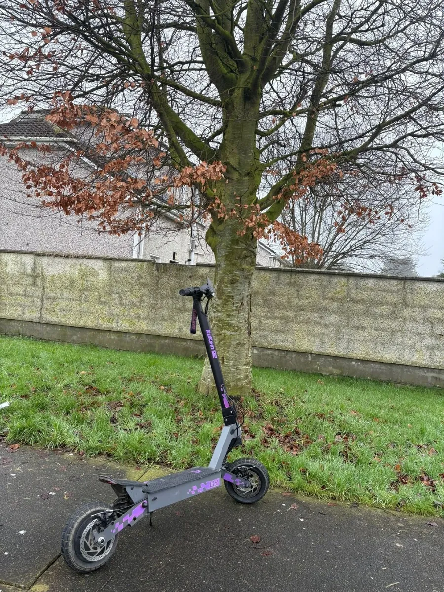 Kukirin G2 Scooter - Image 2