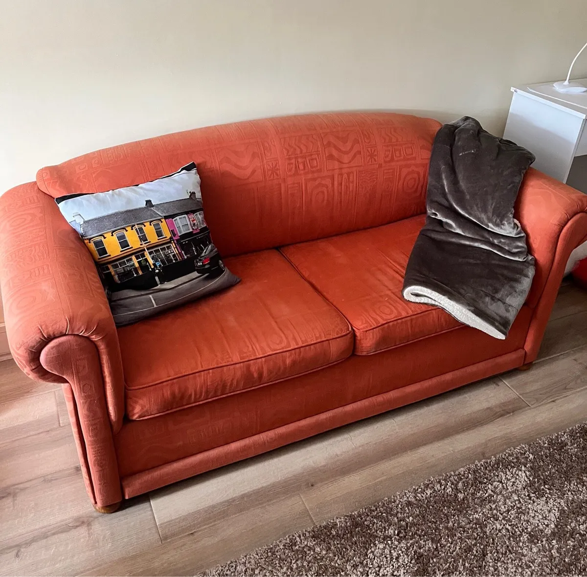 2 seater sofa bed - Image 3