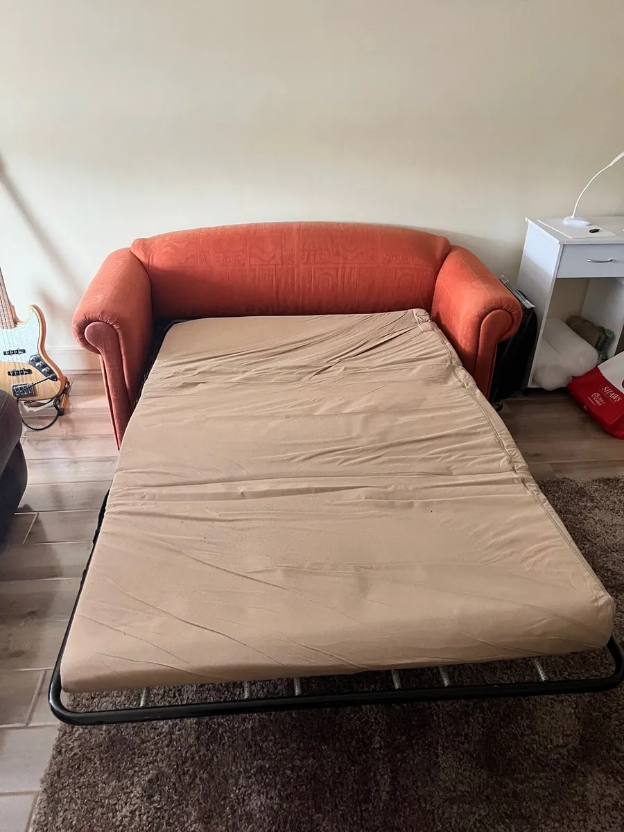 2 seater sofa bed - Image 2