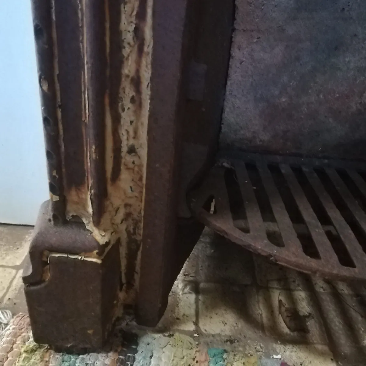 Antique Victorian bedroom fireplaces mantles - Image 4