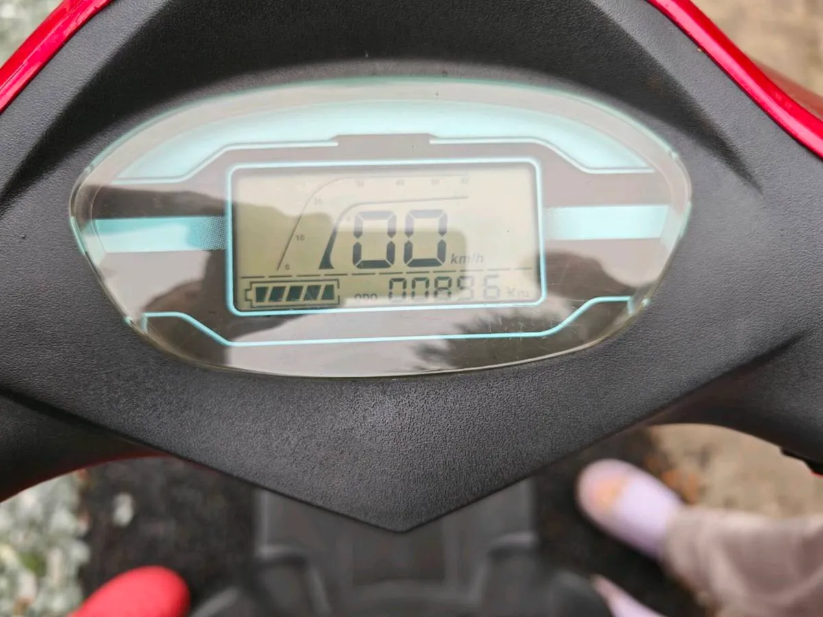 Mobility scooter - Image 2