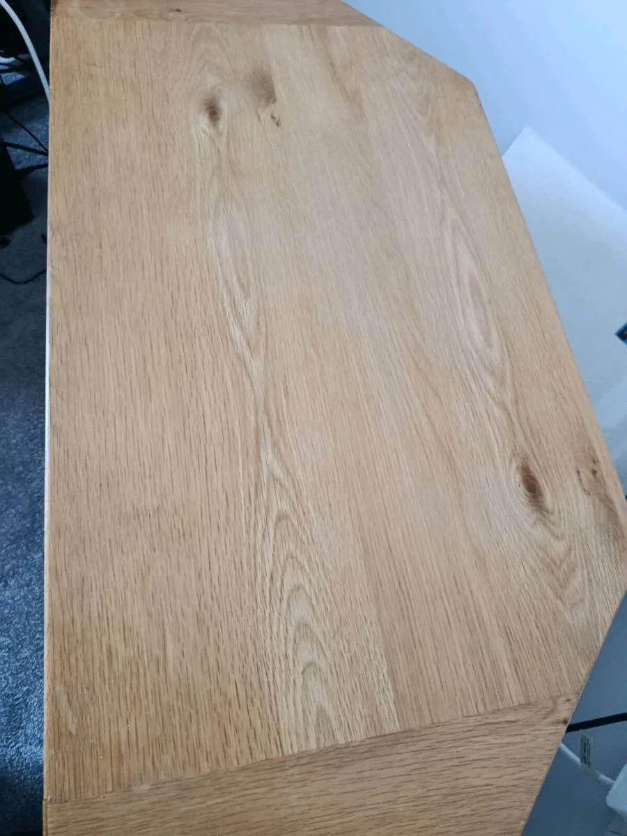 Oak and cream TV Corner console with drawers - Image 4