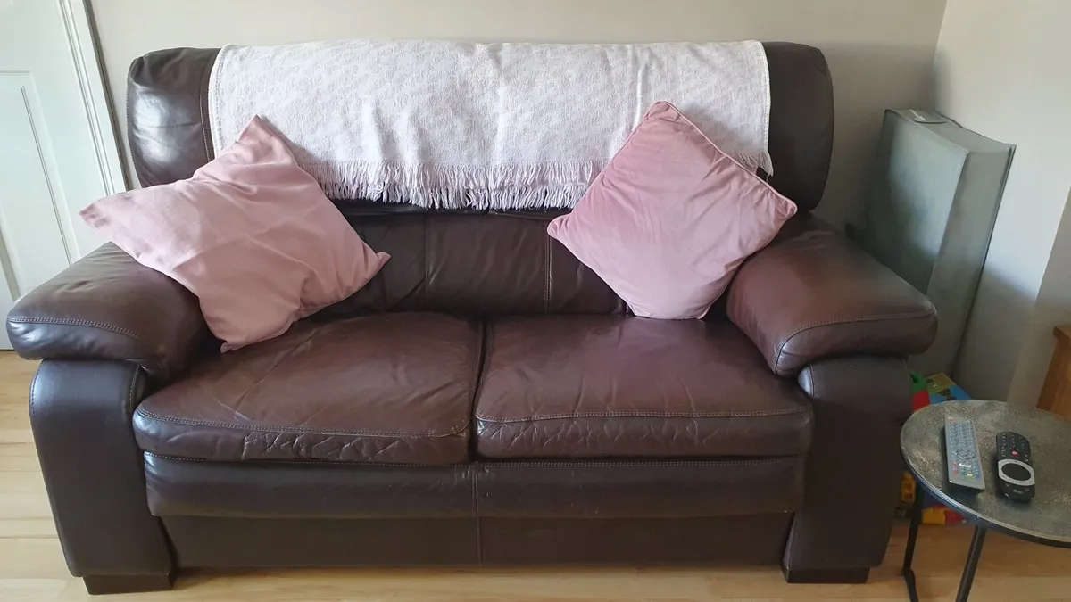 Granfort Chocolate Brown Leather Suite - Image 3