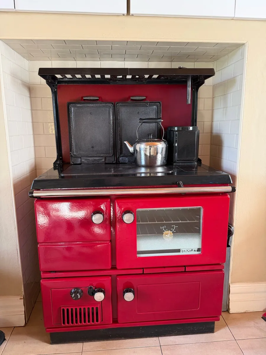Stanley super star 2000 solid fuel range cooker - Image 2