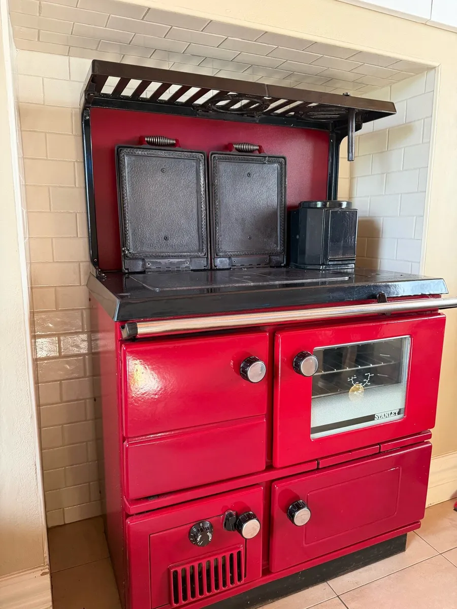 Stanley super star 2000 solid fuel range cooker - Image 3