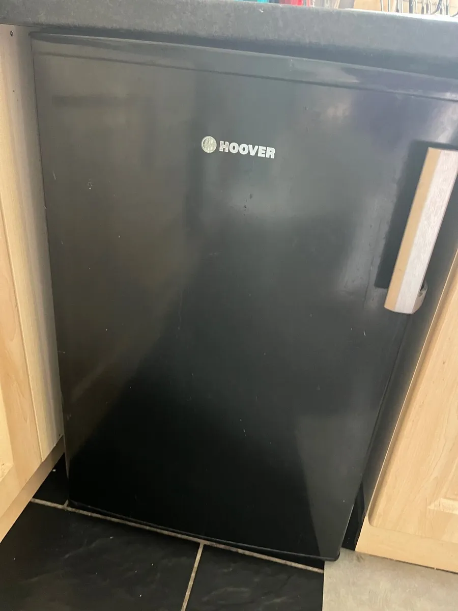 Black fridge - Image 1