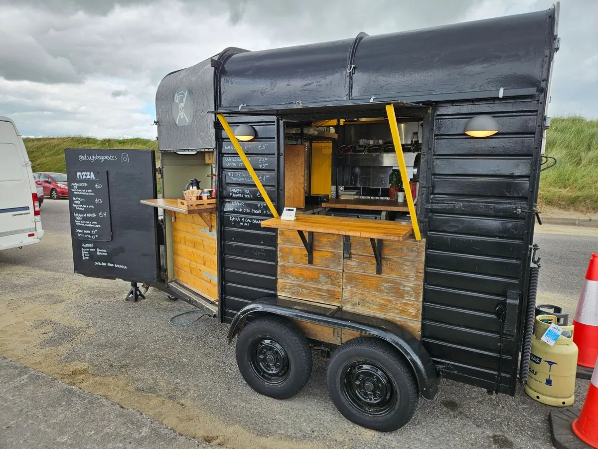 Horsebox Food & Coffee - Image 1