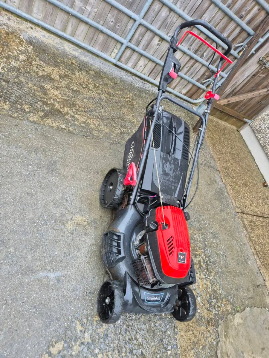 Green Hill self Drive lawnmower - Image 4