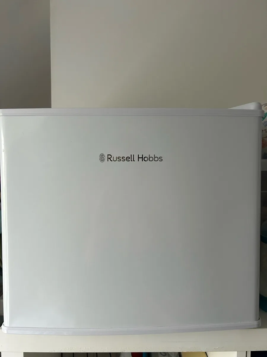 Russell Hobbs Mini Fridge (Like New) - Image 1