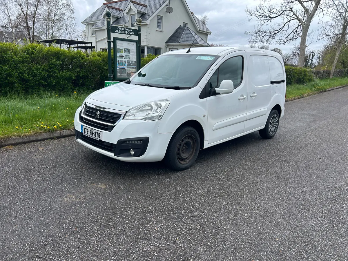 Peugeot Partner Professional L1 3 seats - Image 2