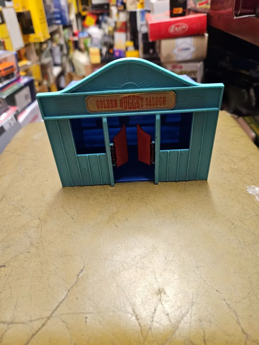 Vintage Britain's Timpo Wild West Saloon - Image 1