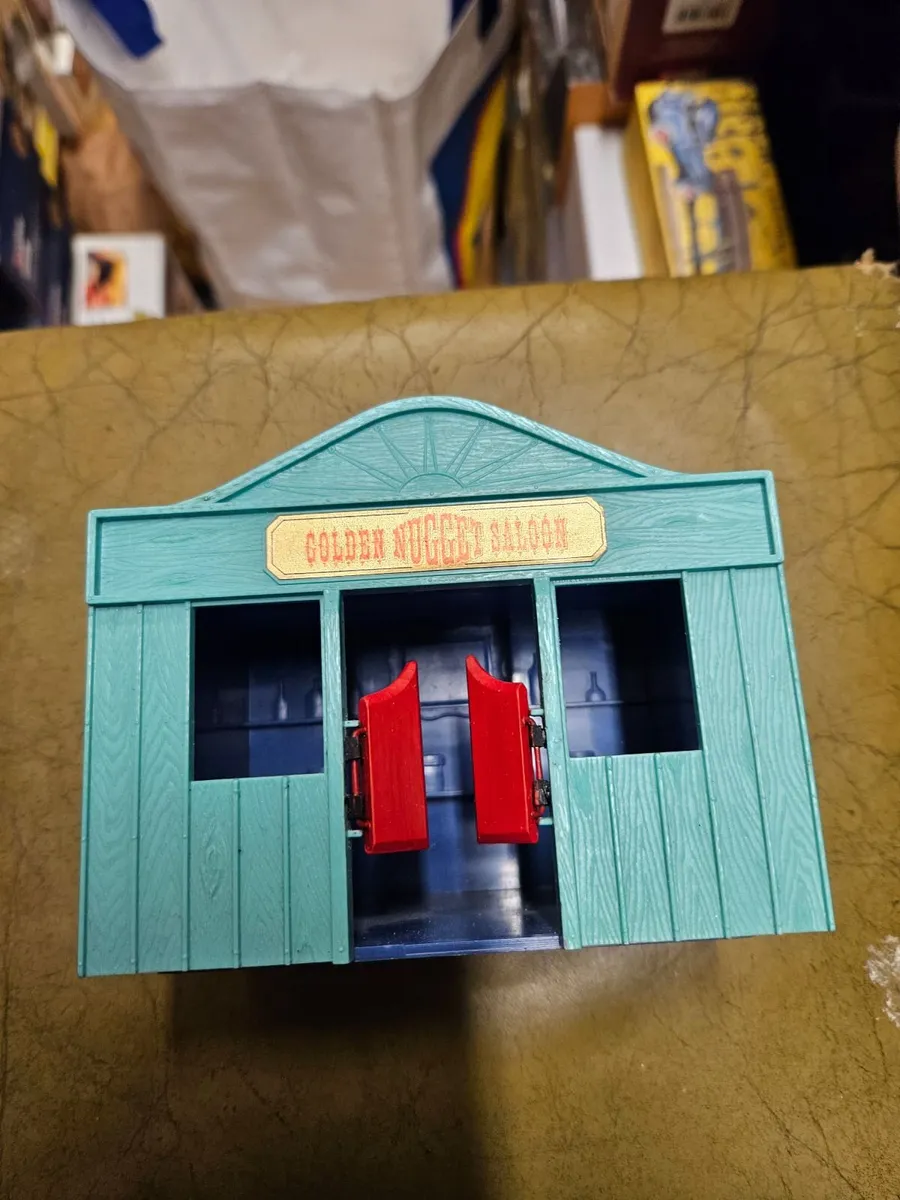 Vintage Britain's Timpo Wild West Saloon - Image 2