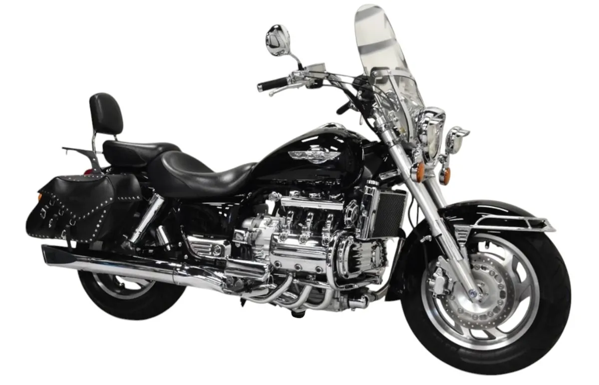 Honda Valkyrie 1500 F6C “Mint & 1 Owner from new” - Image 2