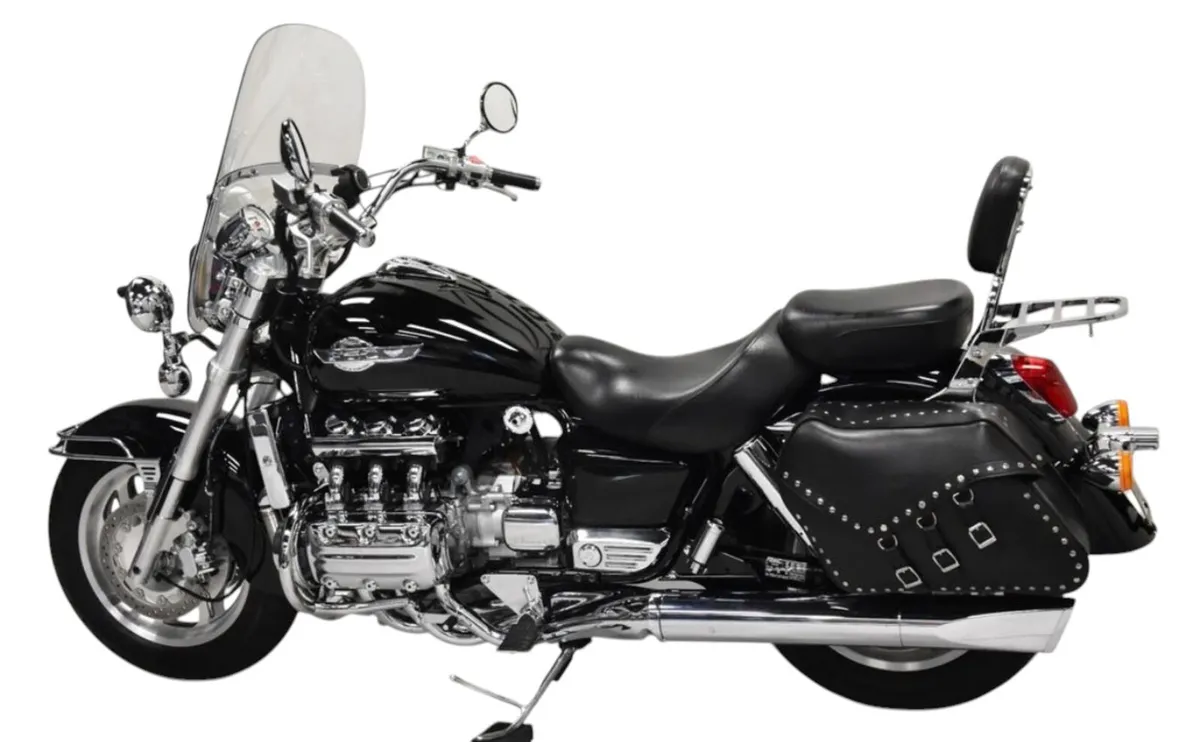 Honda Valkyrie 1500 F6C “Mint & 1 Owner from new” - Image 4
