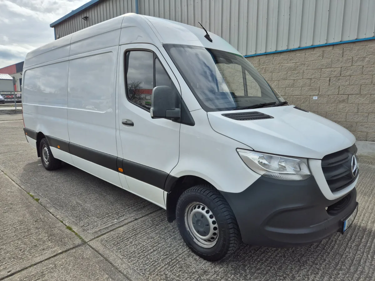 Mercedes-Benz Sprinter 2020 fsh - Image 1