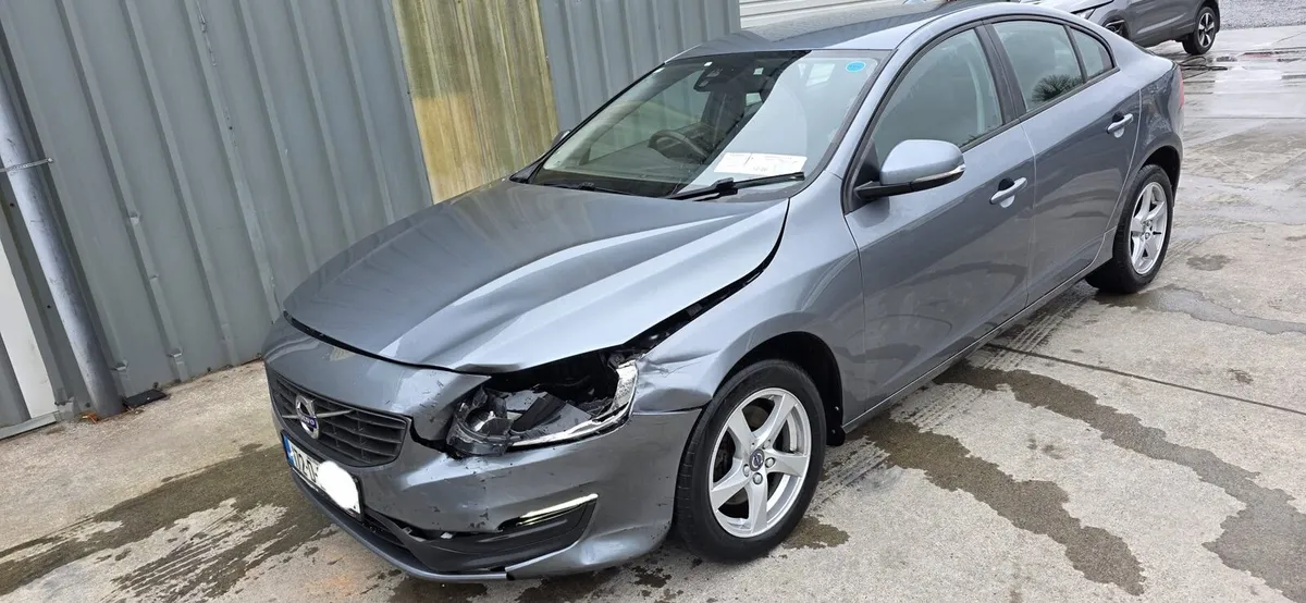 172 VOLVO S60 2.0 DIESEL - Image 3