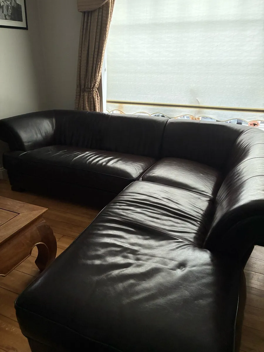 Leather corner sofa - Image 1