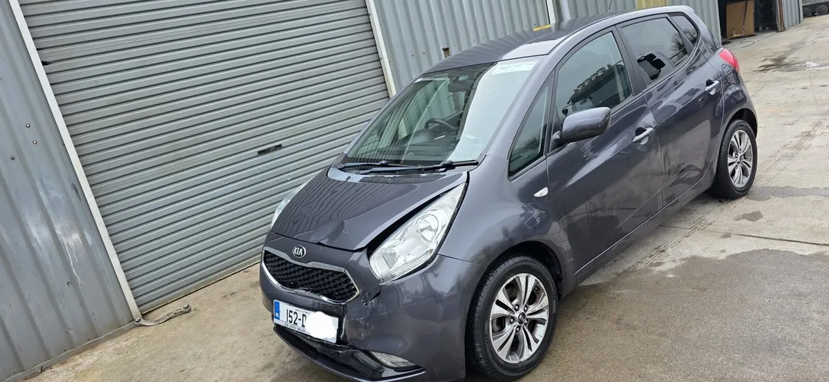 152 KIA VENGA AUTO - Image 2